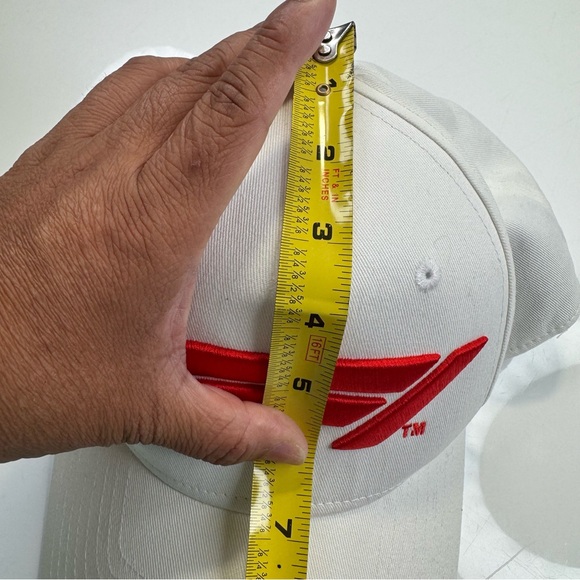 Official Formula 1 Baseball Cap Men's Size OS White Cotton Racing FW Large Logo - Picture 10 of 11